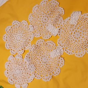 Crochet white doilies